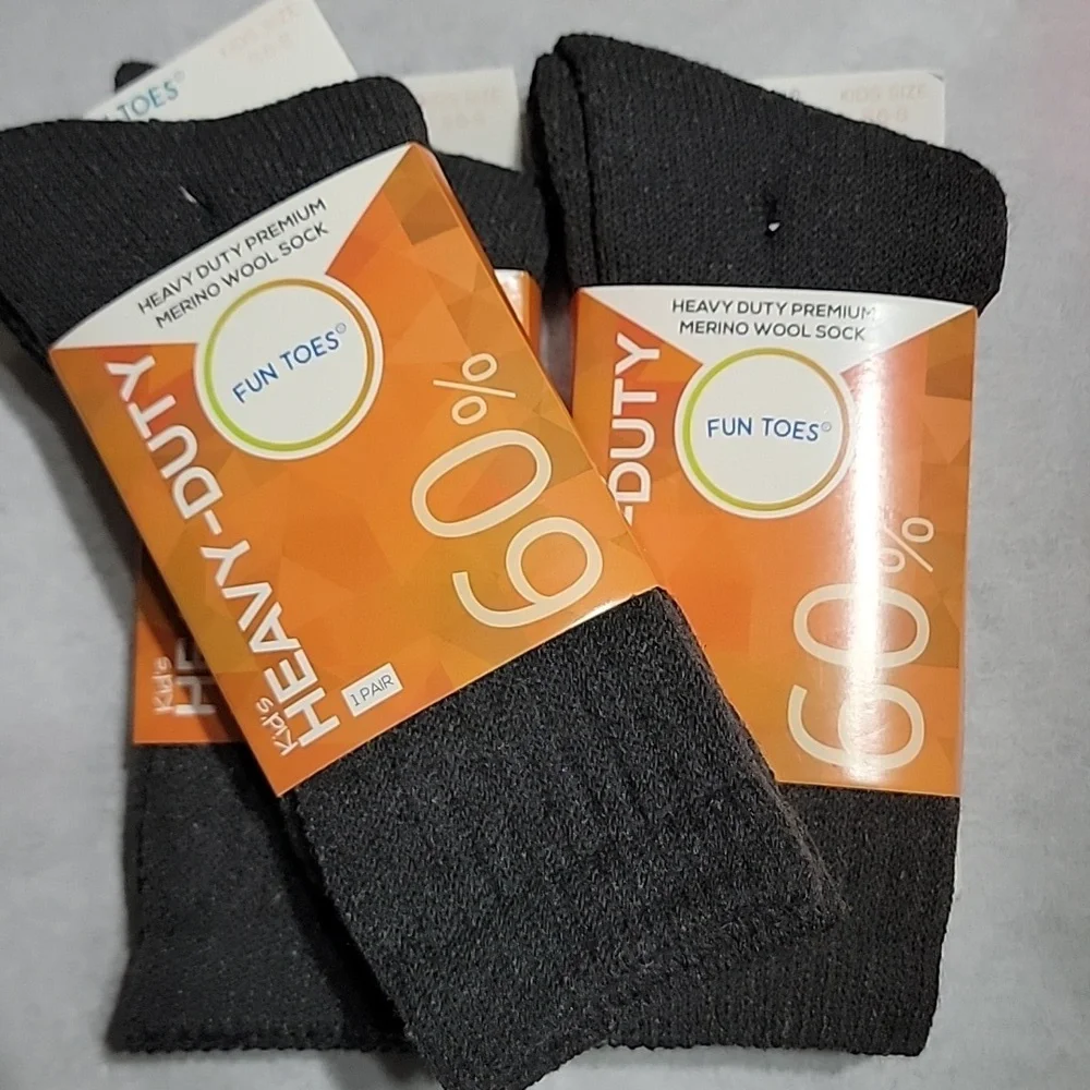 Nwt 3 Pair Merino Wool Fun Toes Kids Socks Cushioned Skiing Winter Snow Hiking